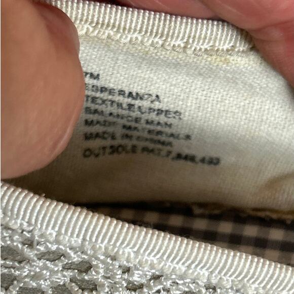 Makalu Women’s 7 White Floral Lace Embroidered crochet Slip-On Flats NEW - Picture 7 of 8